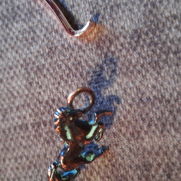 Horse Stallion Brass Hook Bangle Bracelet - Picture 5 of 7